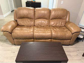 Power recliner with coffee table