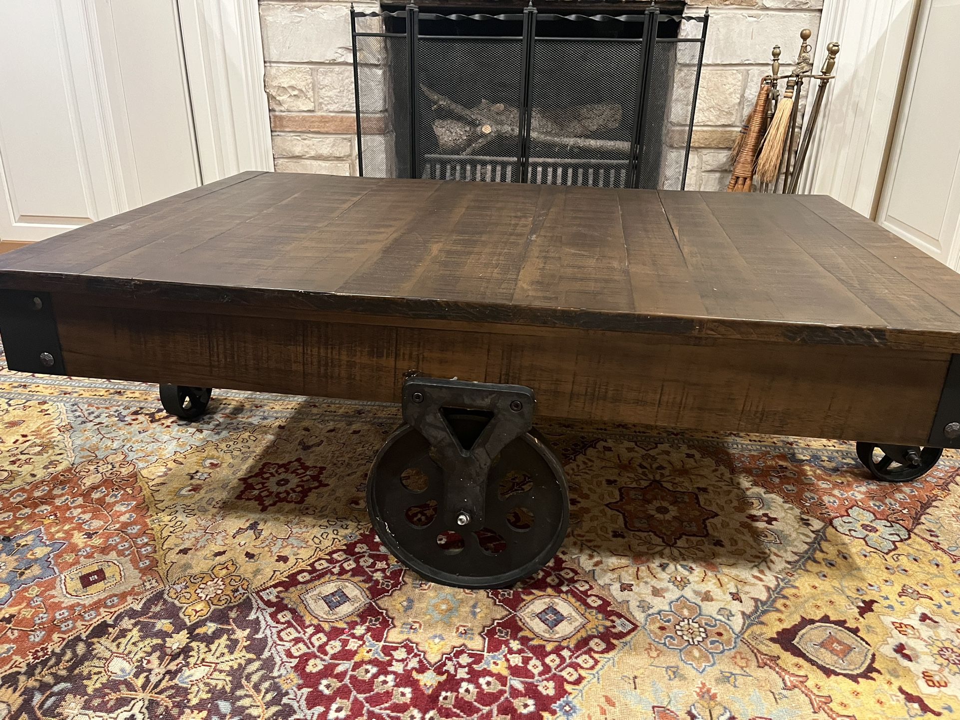 RAILROAD CART INDUSTRIAL HARDWARE COFFEE TABLE