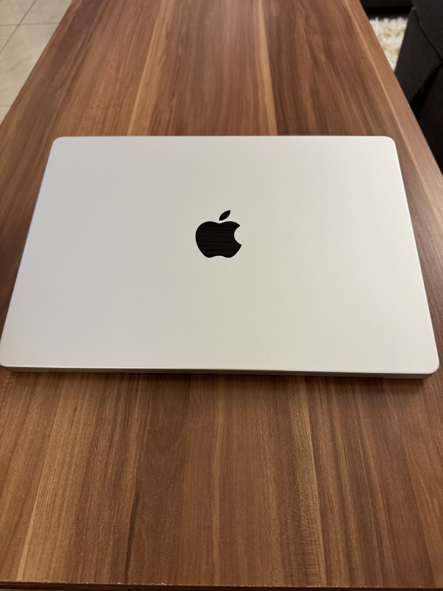 MacBook Pro 14 inch M3 Pro 18GB Memory 14-core GPU 512GB SSD Silver