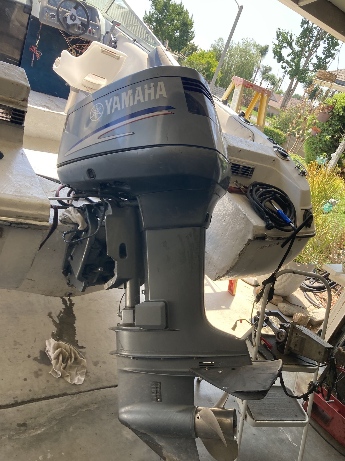 115 Yamaha Outboard And 22ft Boat