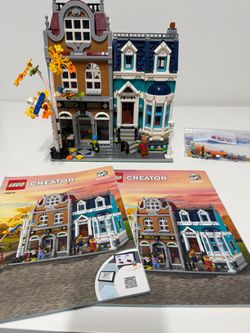 LEGO Creator Expert Bookshop (10270) – 2,504 Pieces – Modular Building Set BUILT