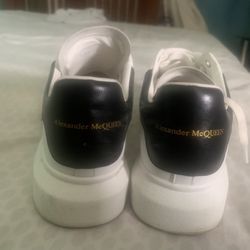 Suede-trimmed leather exaggerated-sole sneakers