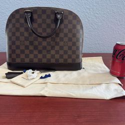Louis Vuitton Alma PM