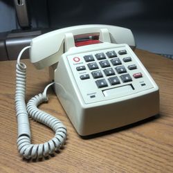 Old dial phone ☎️ as in pic 👍🏻