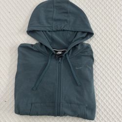 Nike Sweater