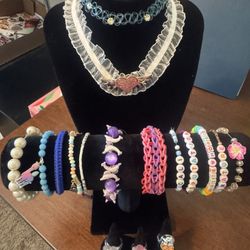 17 piece jewelry bundle set