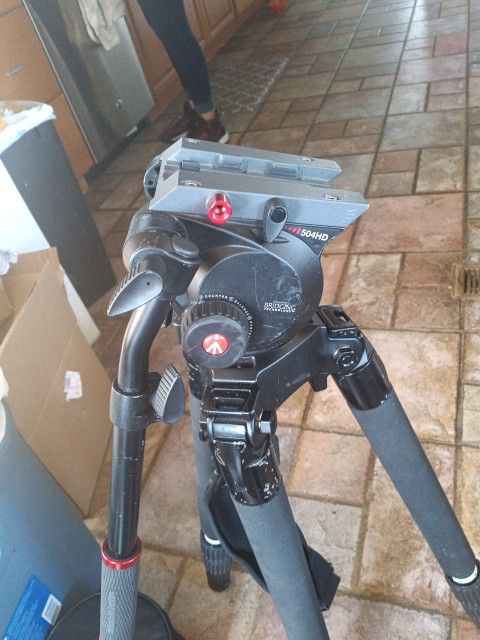 504 Hd Tri Pod