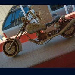 Mototcycle Chopper Scrap Metal Art Sculture Scrap Metal Made
