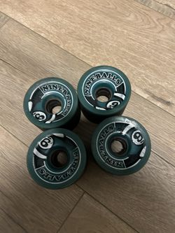 Skate board
