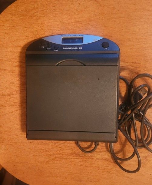 PiteyBowes USB Scale