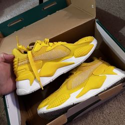 Youth Size 3&4 Or Woman’s Size 5 Shoes 