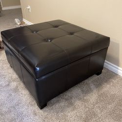 Storage ottoman