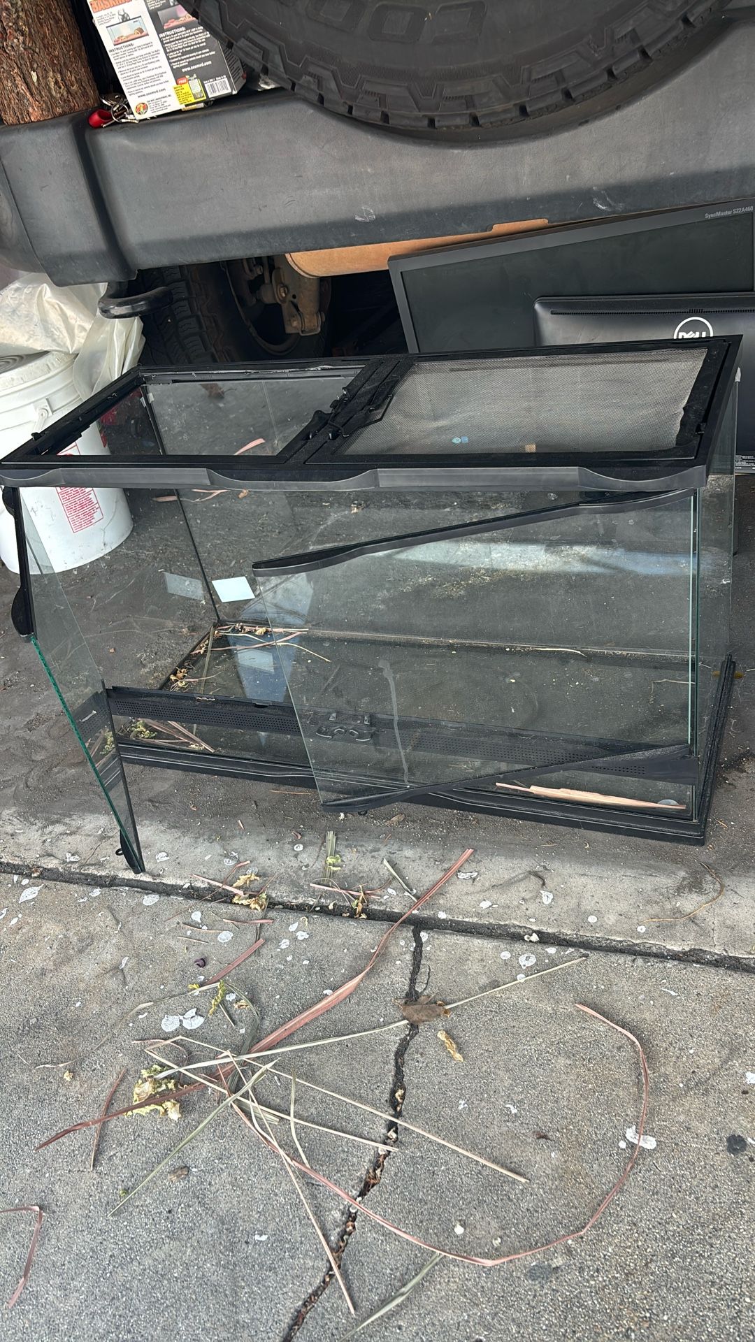 Luzard Cage
