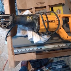 DeWalt Reciprocating Saw