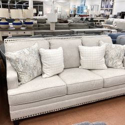 New 84” Sofa  🔥🔥 IN STOCK NOW 