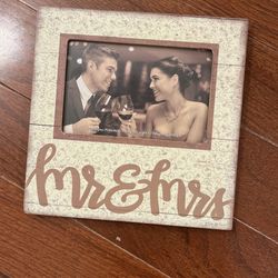 Mr And Mrs Picture Frame Wedding Decor Newlyweds