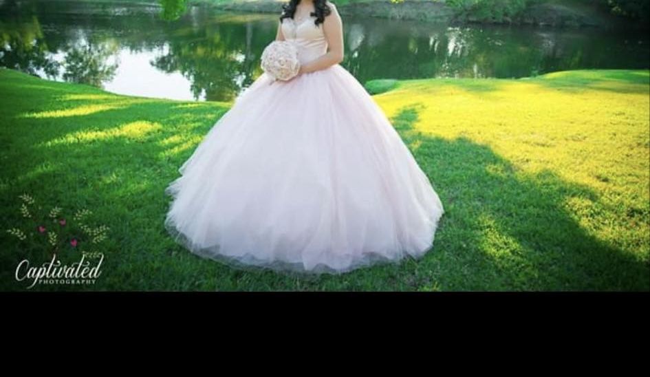 Quinceañera Dress & accessories