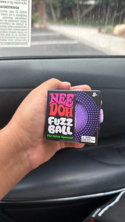 Needoh Cat & Fuzz Ball