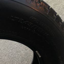 Tire 215/75/R16