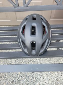 Giro Cormick MIPS cycling helmet