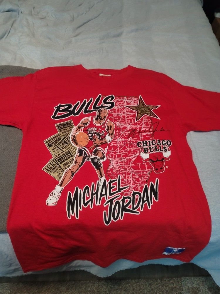 Rare 90s Chicago Bulls Michael Jordan Nutmeg Shirt. Size Large $200 Pickup In Oakdale