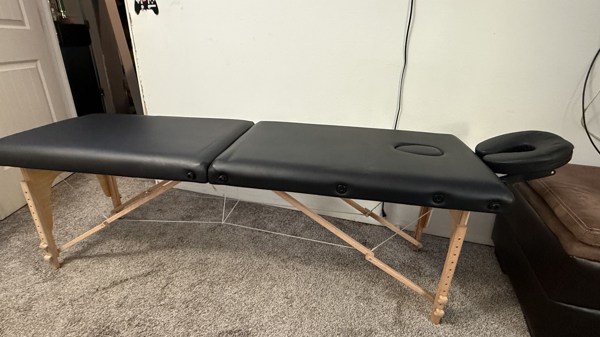 Massage/esthetician Table 