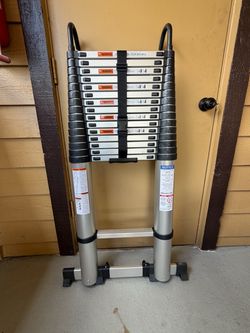 20.3 FT Heavy Duty Telescoping Ladder | LIKE NEW, NEVER USED!