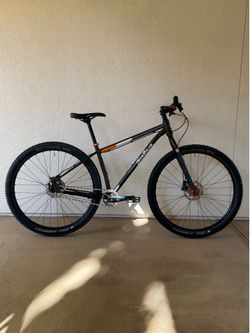 2015 Salsa El Mariachi Single Speed Mountain Bike
