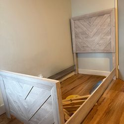 Bed frame Jerome’s  twin