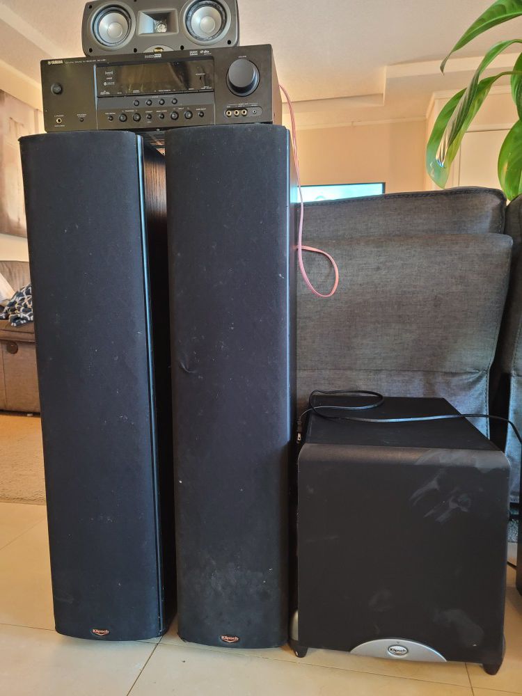 Home theater Klipsch SF3 floor speakers, Klipsch Sub and Yamaha Receiver