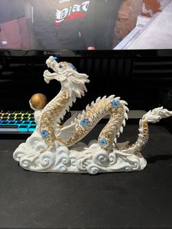 Chinese Ceramic Dragon Figurine Decoration
