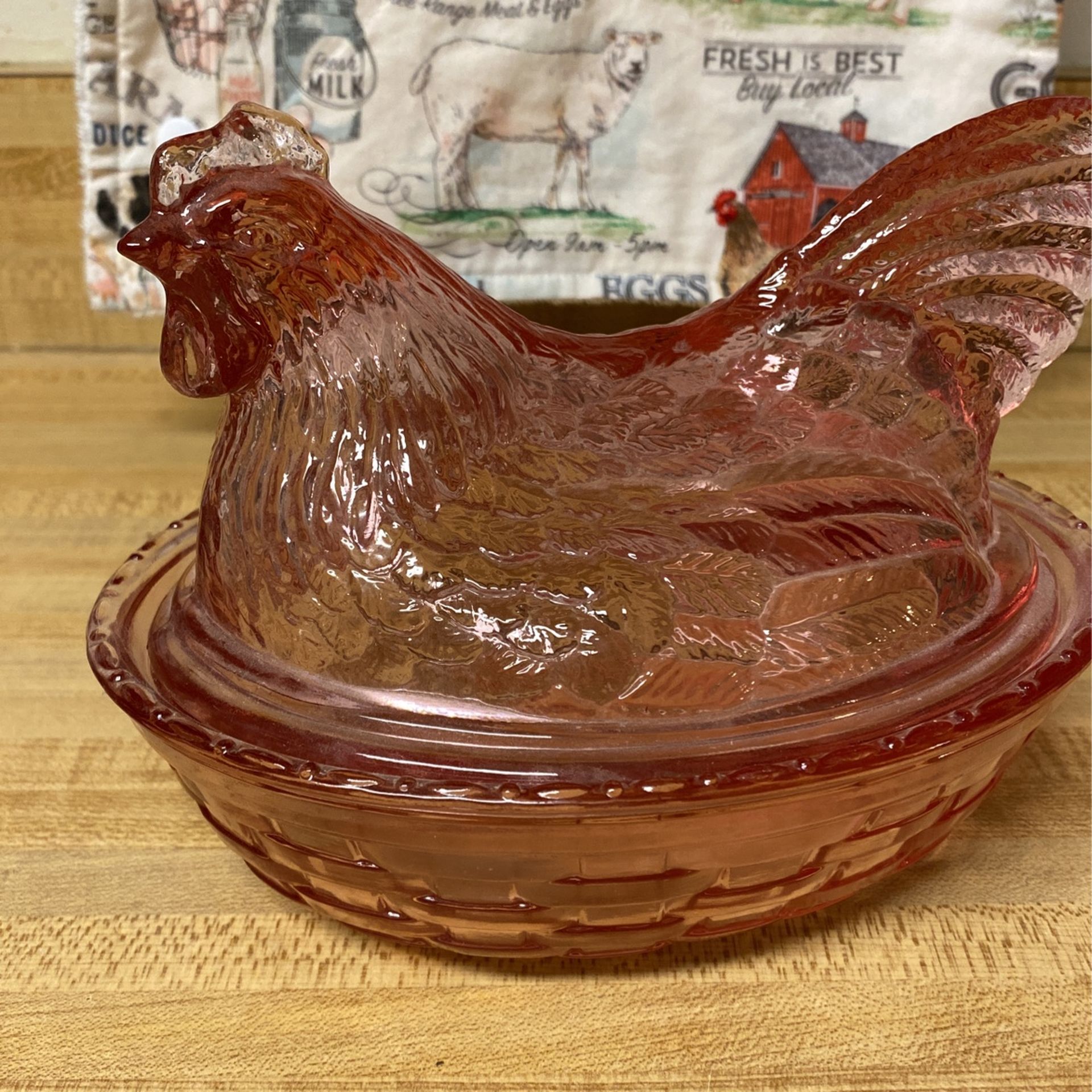 Longaberger Pottery Pink Glass Hen Chicken On Nest Basket Covered Candy Dish