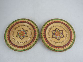Soviet Union Bulgaria 1981 Pair Of Wooden Folk Art Wall Decor Plates