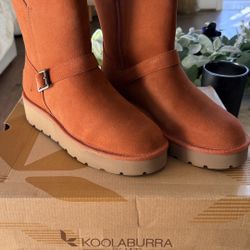 UGGs NIB Kelissa Shirt Size Women’s 9