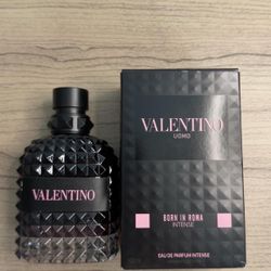 Valentino Cologne 