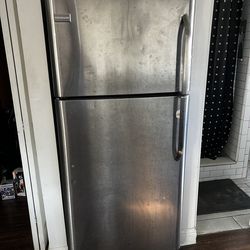 Frigidaire Refrigerator