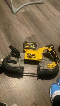 DEWALT 20 V Max
