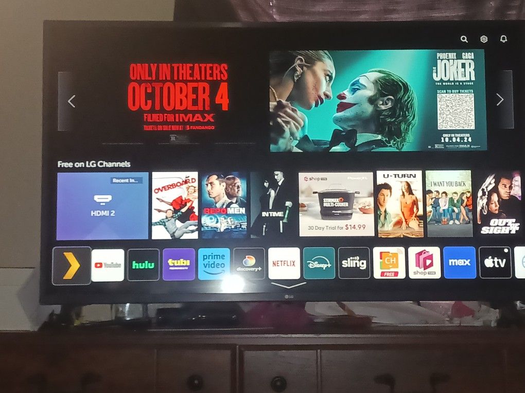 50in LG SMART TV MUST GO