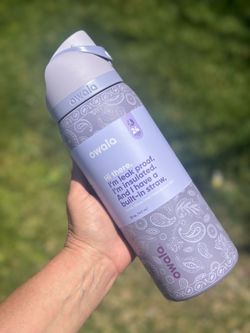 Owala "Rodeo Royalty" 32oz FreeSip Paisley Stainless Water Bottle
