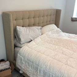 King Size Upholstered Bed Frame – Great Condition 