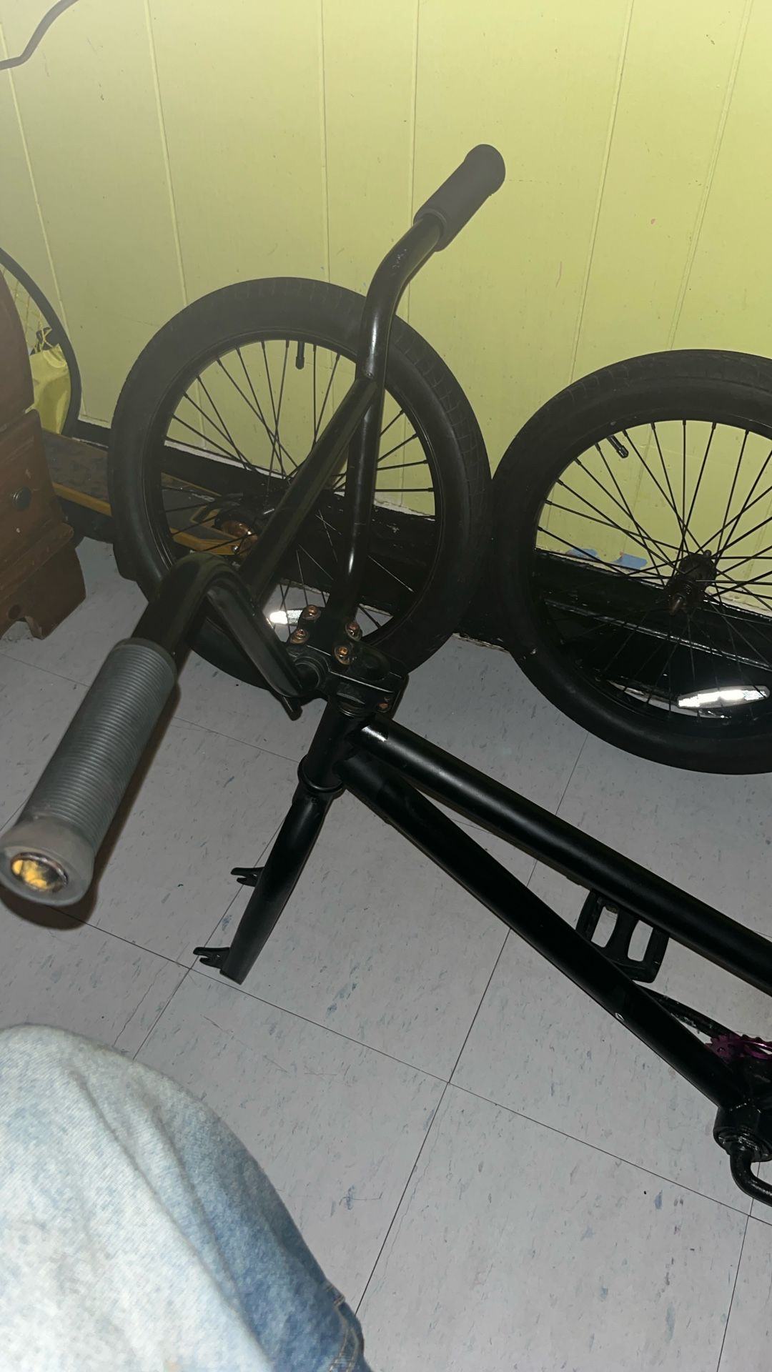 BMX BIKE