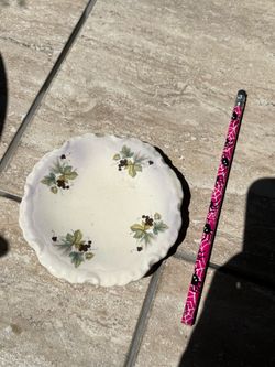 Grape plate