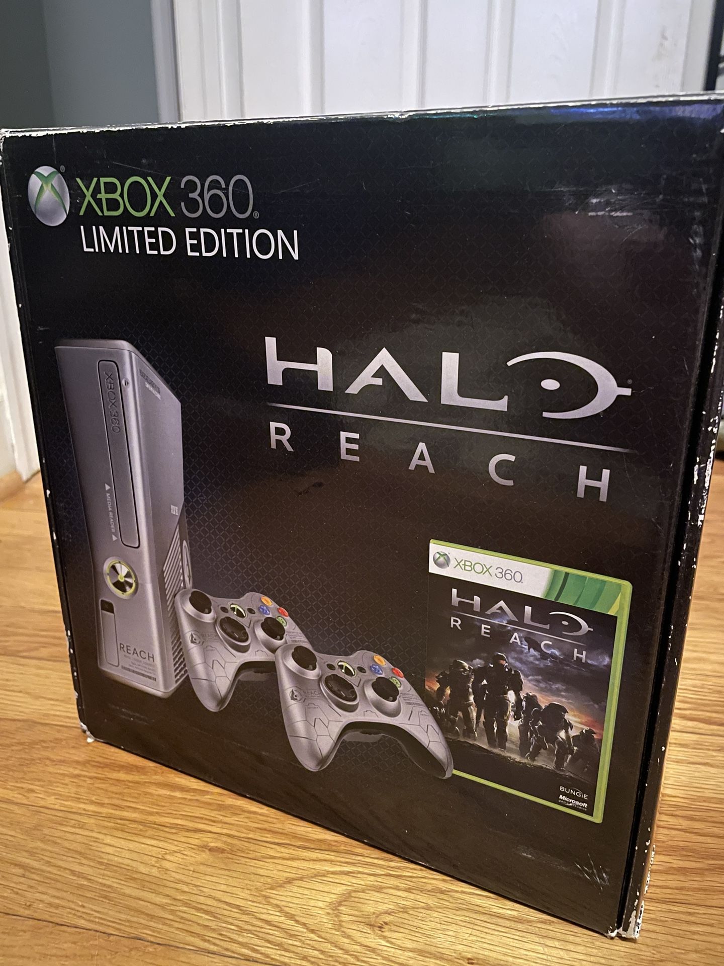 Halo Reach Xbox 360 Slim Limited Edition Console Bundle Complete in Box
