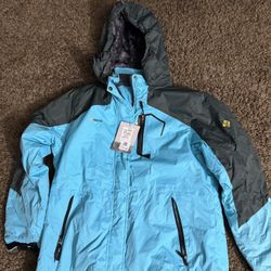 GEMYSE Women's Mountain Waterproof Ski Snow Jacket Winter Windproof Rain Jacket size X-Large