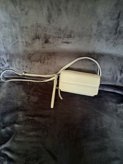 Lanyani light blue Crossbody Bag & Custom Beauty Gift Bag