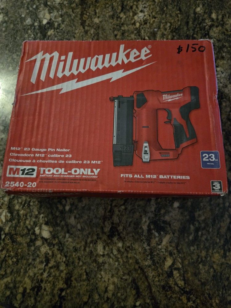 Milwaukee M12 Nuevo Tool Only