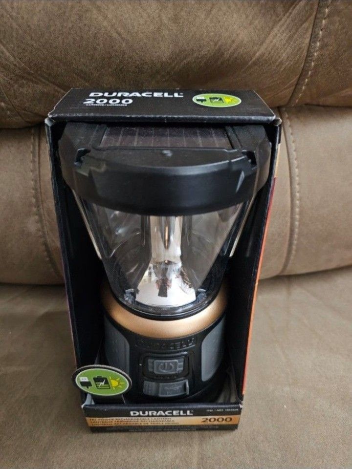 Duracell 2000 Lumens Lantern Tri Power Rechargeable Brand New