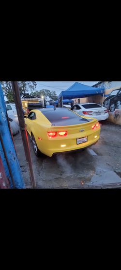 Chevrolet Camaro Yellow Coupe