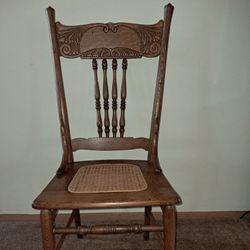 Pressed back and pressed cane seat 