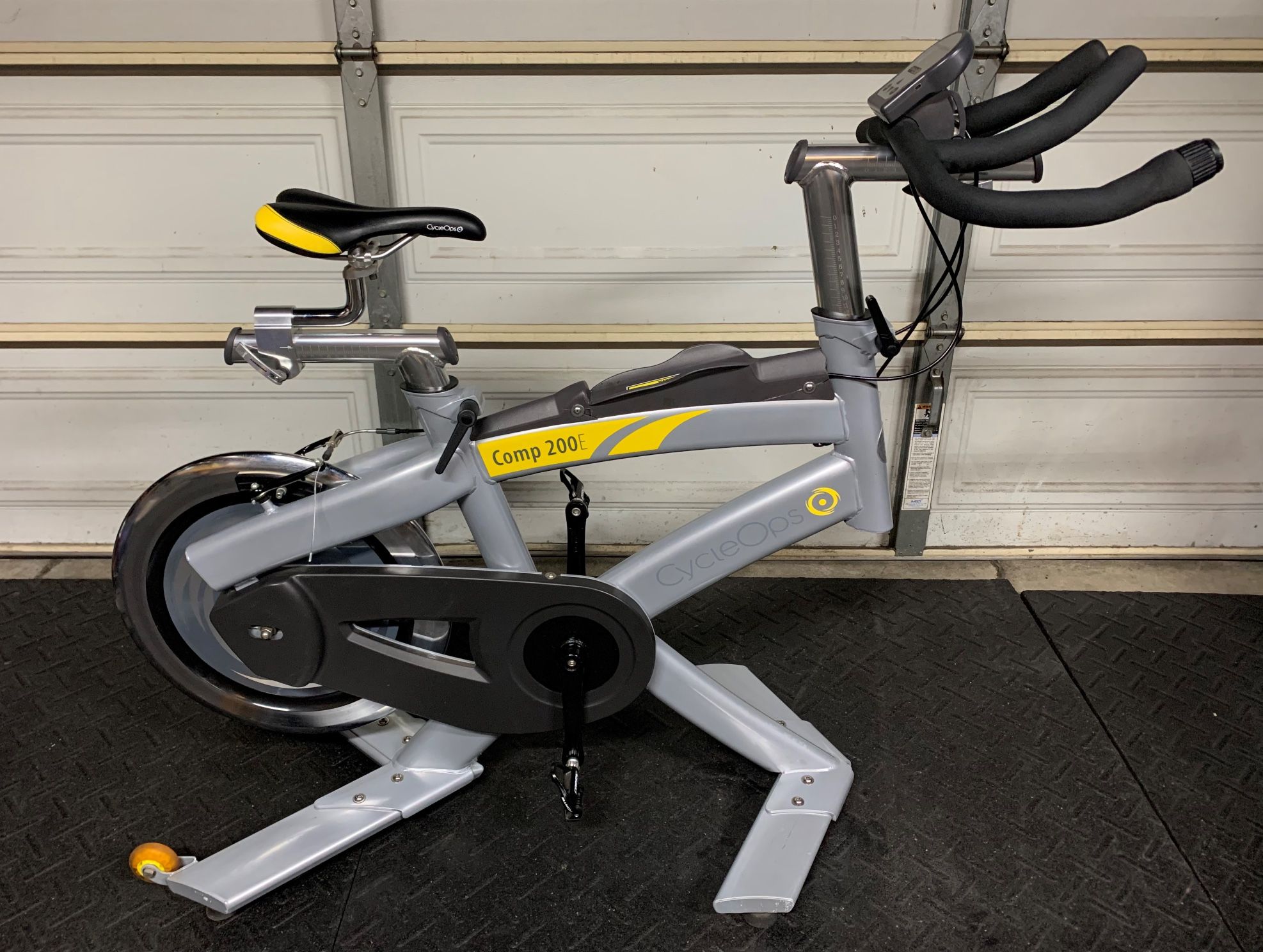 CycleOps Comp 200E Spin Bike Trainer Exercise Bicycle Workout Indoor Stationary Cycling Studio